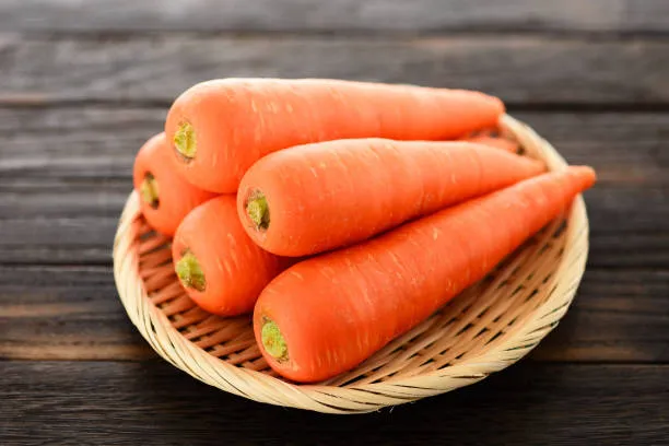 Carrots - Vitamin C-Rich Vegetables for Guinea Pigs 